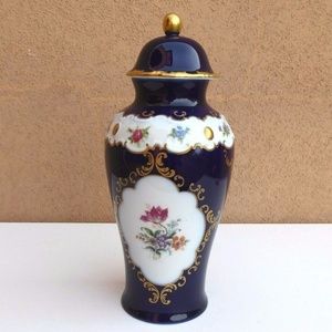WALLENDORF Porzellan Echt Kobalt Lidded Jar DRESS